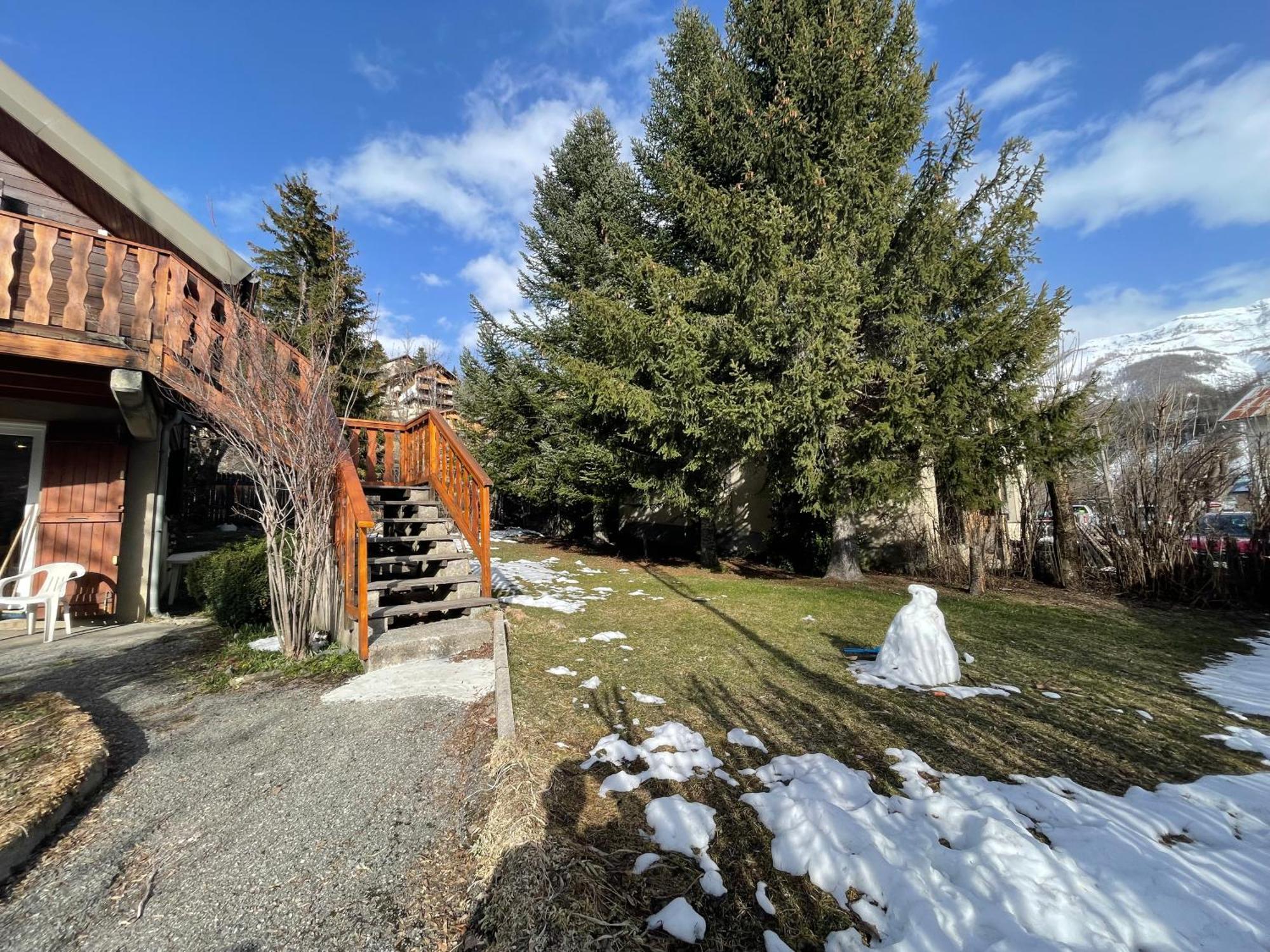 Le Picoulet : Appartement Tout Confort Coeur De Village Allos Exterior foto